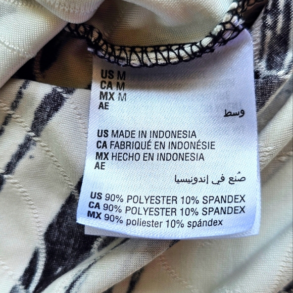 JM Collection Black & White Soft Stretchy Abstract Half Sleeve Top Blouse Size M - Picture 8 of 8